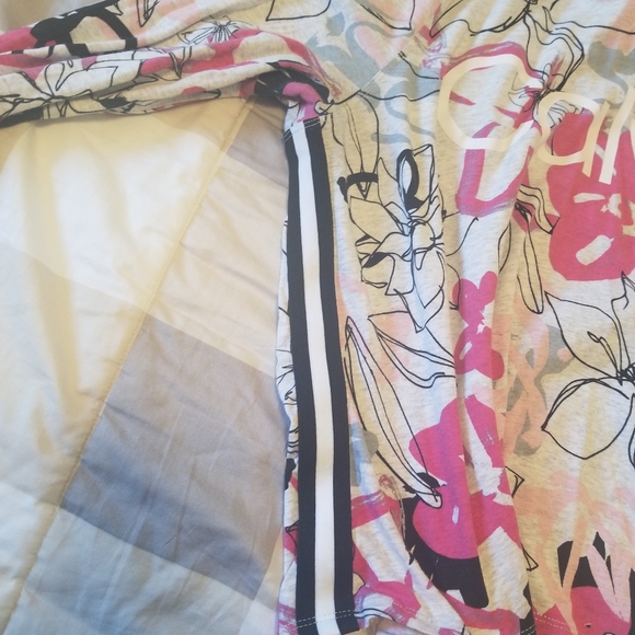 Calvin Klein Cropped Hoodie - Picture 3 of 4